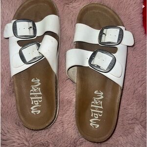 Maiplow Sandals